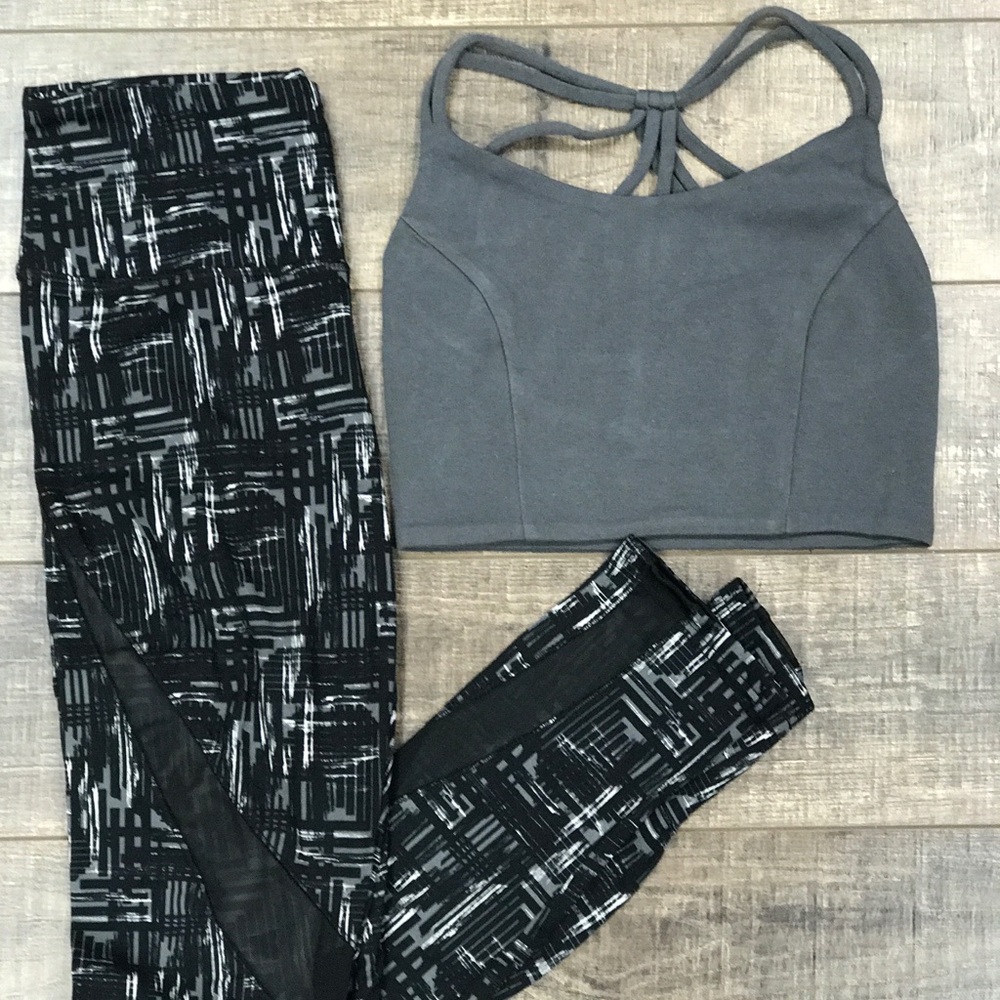 Gray Bralette - Picture 2 of 3